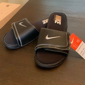 Men’s Nike comfort slide size 10